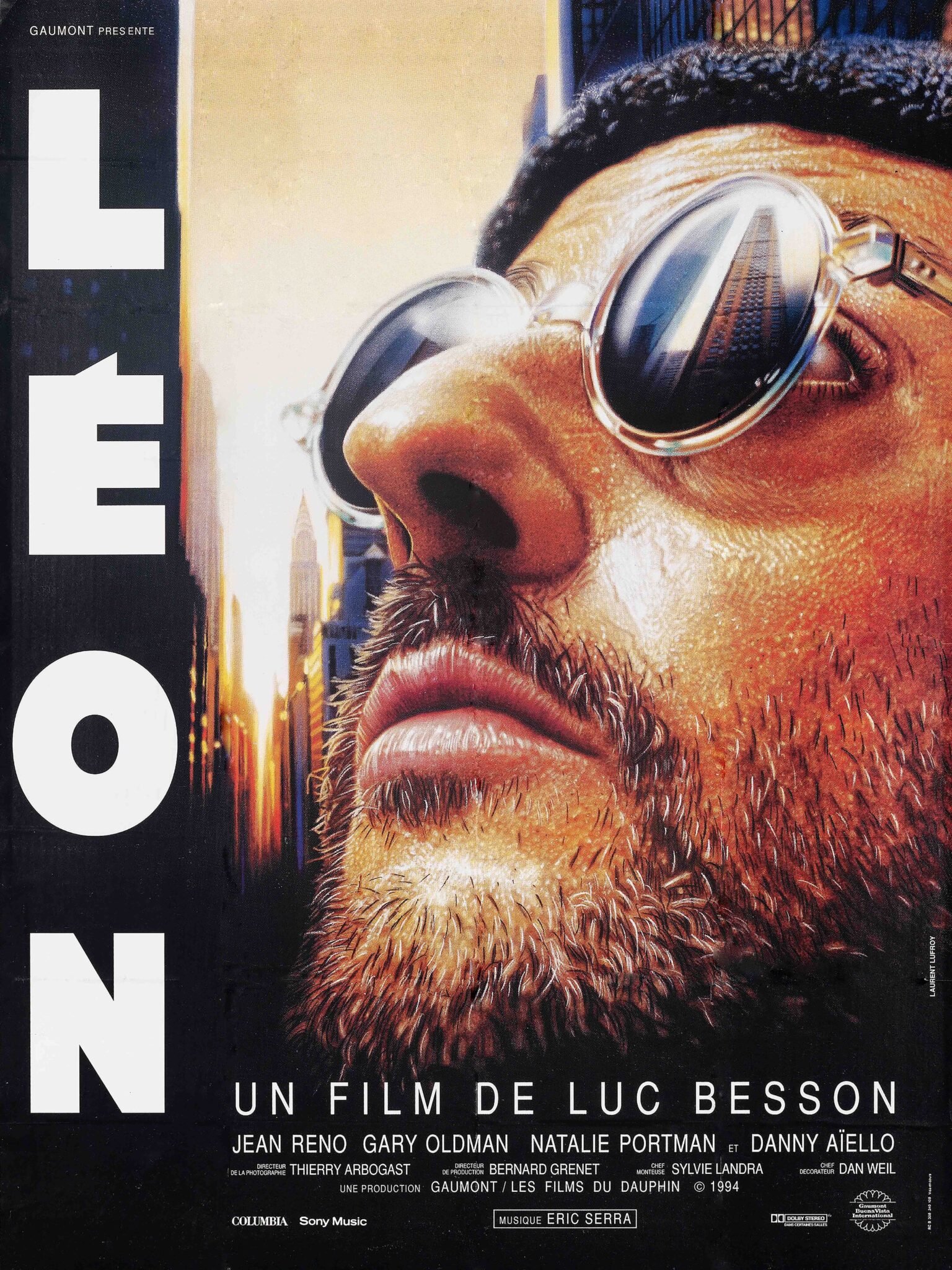 Léon The Professional 1994 Poster – Classic French Action Film Print Léon The Professional 1994 Poster – Classic French Action Film Print
